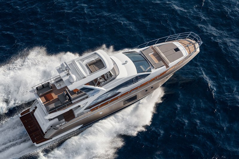 Azimut 66 яхта