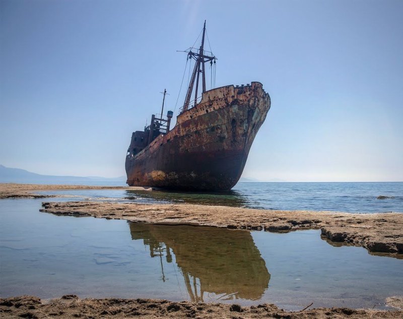 Судно World Discoverer