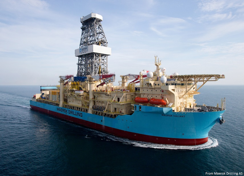 Буровое судно Maersk Valiant.