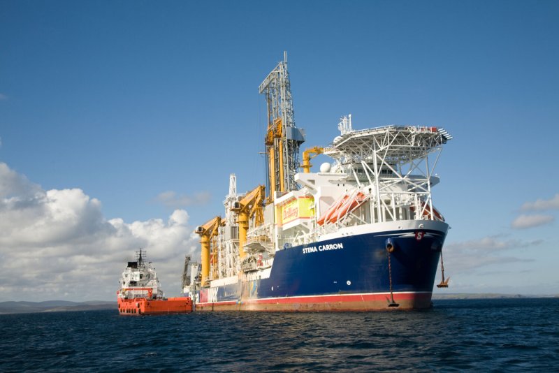Stena Carron drilling ship