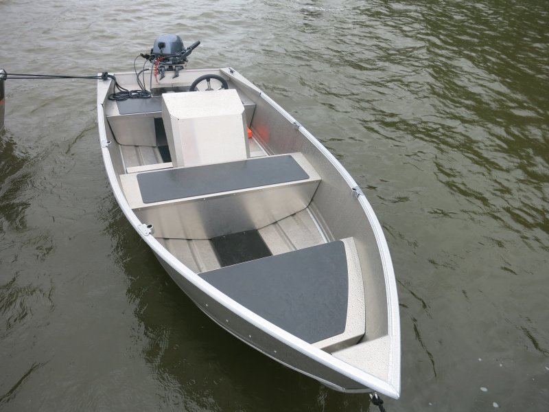 Лодка Buster Mini