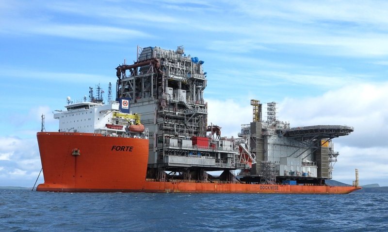 Heavy-Lift/Construction Vessel