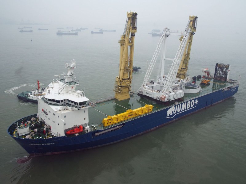 Суда Heavy Lift