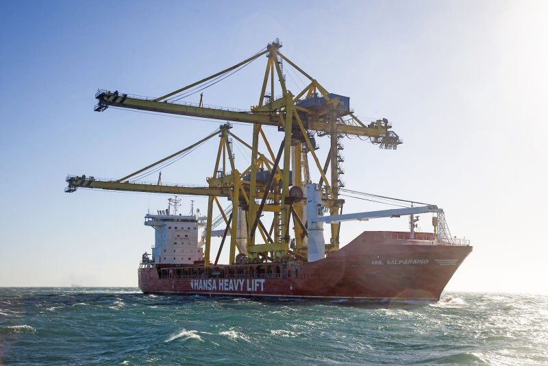 Heavy Lift Vessel Hansa