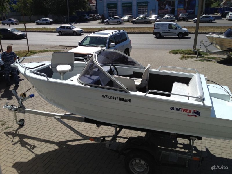 Quintrex 475 Coast Runner Bow Rider