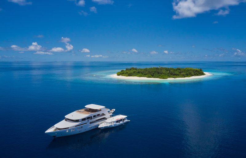 Смотреть картинки корабль Atoll Explorer Мальдивских островов