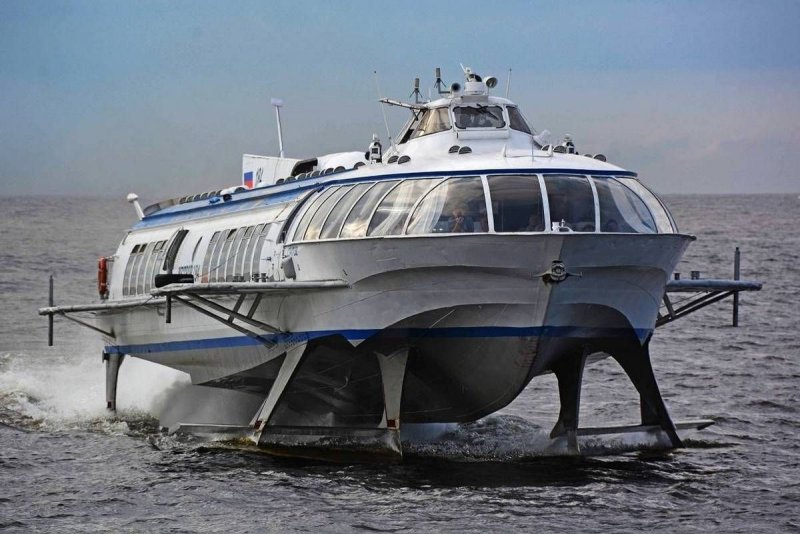 Судно Метеор 120р