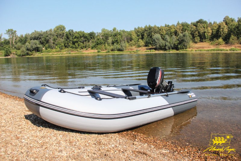 2000 Рублей Владивосток лодка Boat