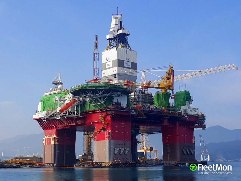 Vessel Transocean судно