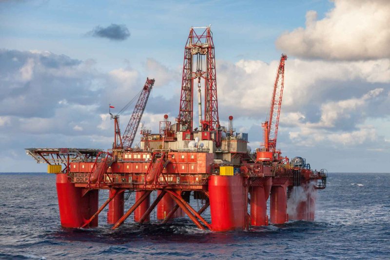 Semi-Submersible drilling Rig Nigerian Oil & Gas industry