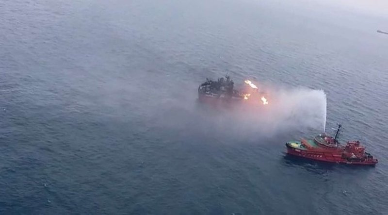 Танкер в черном море