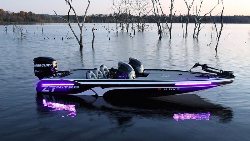Bass Boat лодка