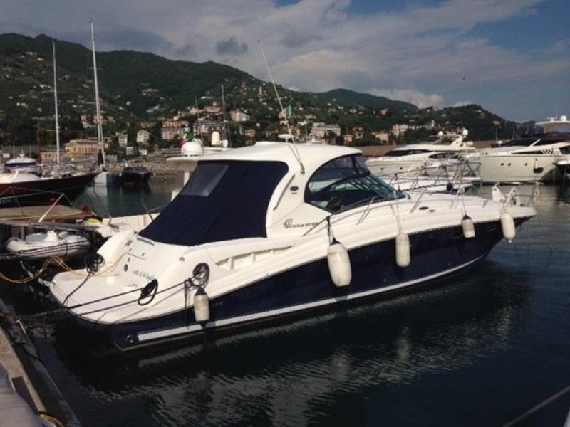 Яхта Sea ray Sundancer 375