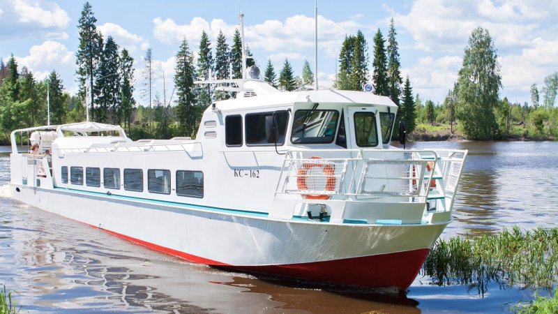 Катер КС 500