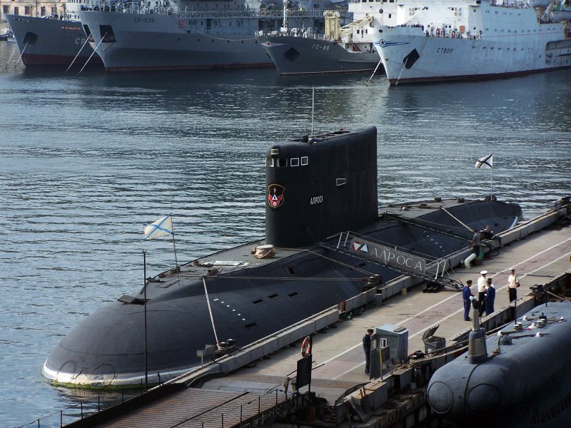 Подводная лодка ЧФ АЛРОСА