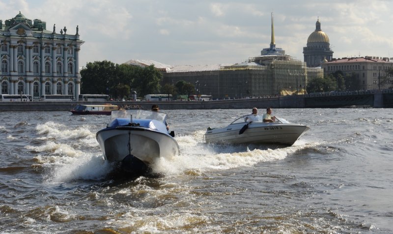 Нева Петербург катер