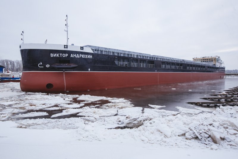 Атаман 140 сухогруз