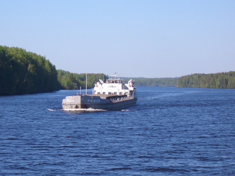 Катер Свирь