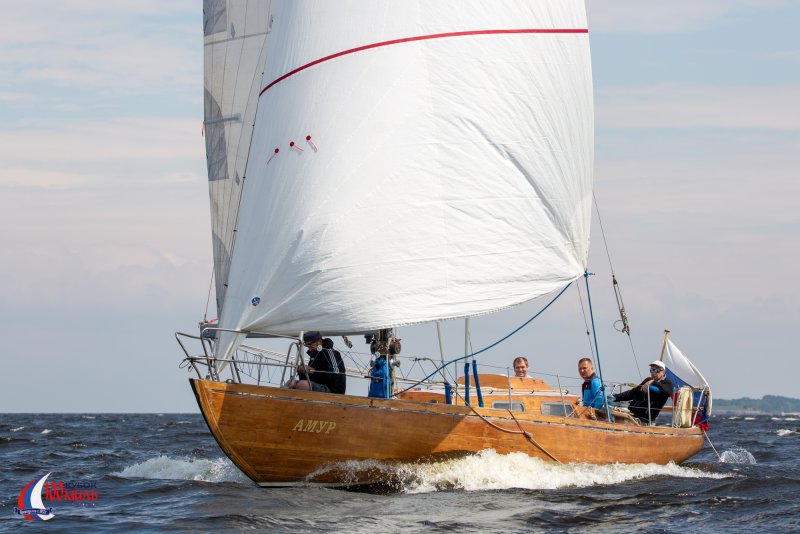 Яхта л6 237
