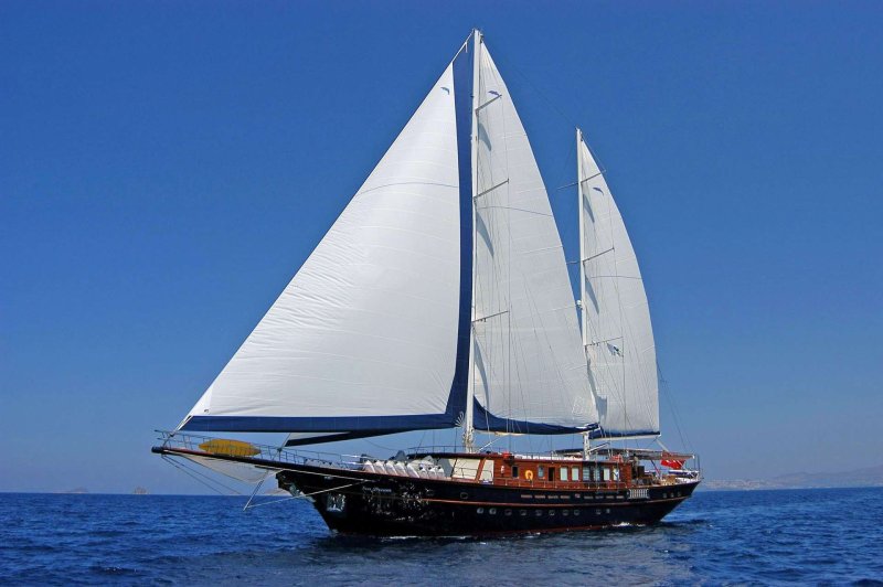 Яхта SEADREAM