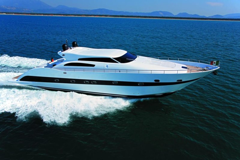 Яхта Tecnomar Velvet 30 m/y AHT