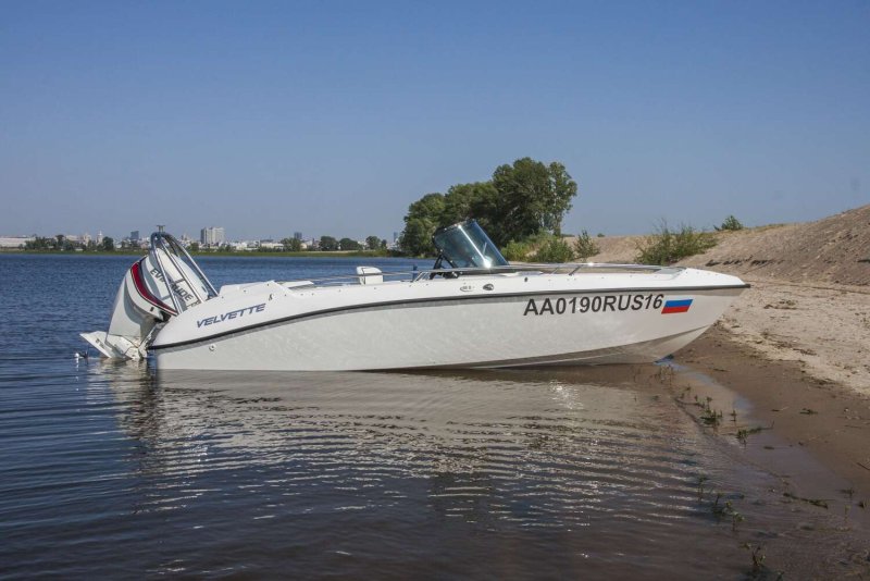 Катера Velvette Marine