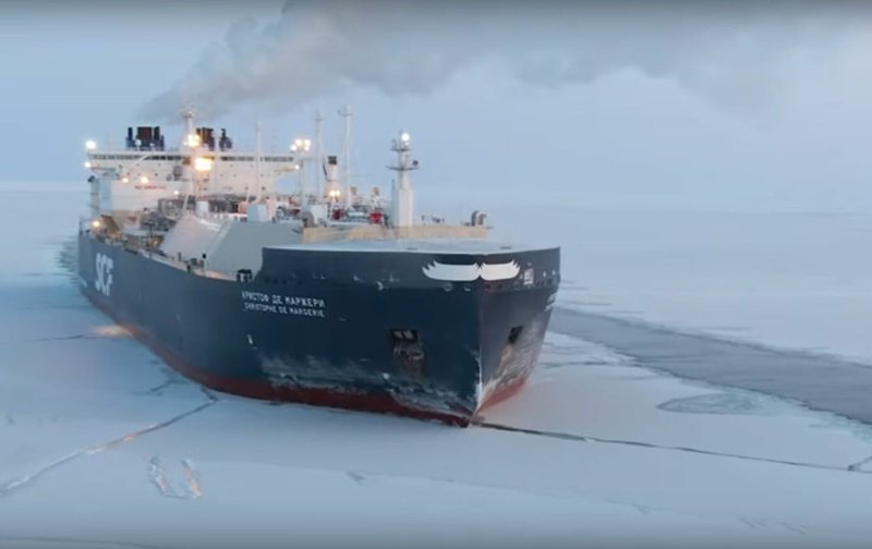Танкер-газовоз Кристоф де Маржери