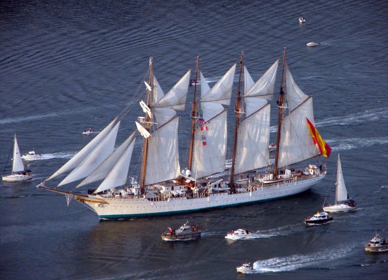 Баркентина Juan Sebastian Elcano
