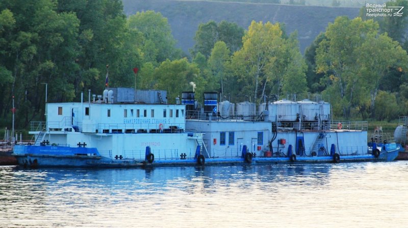 Бункеровочная баржа