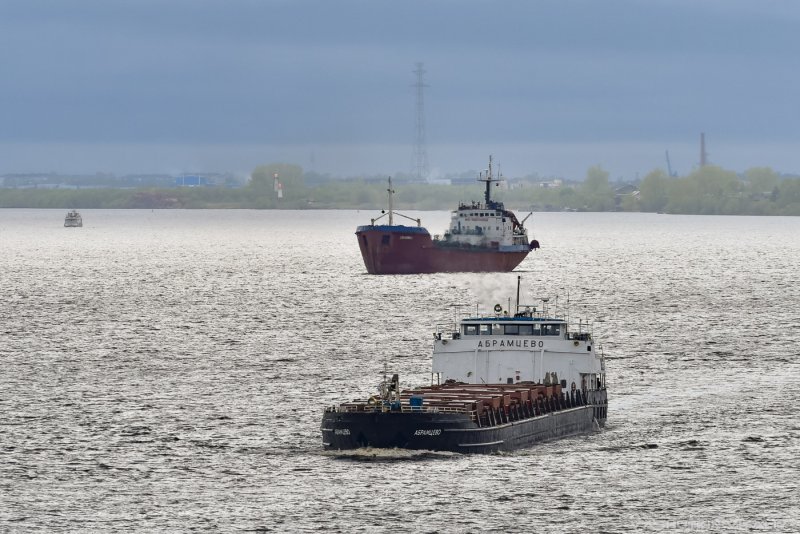 Сухогруз Абрамцево т/х Абрамцево