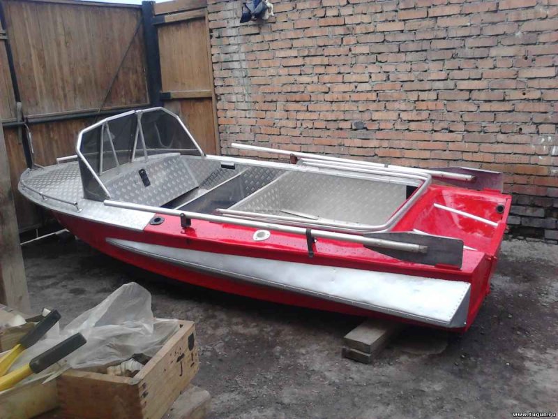 Лодка Обь м 1