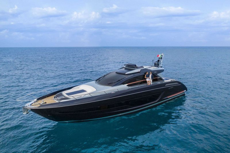 Riva 66 Ribelle Luxury Yacht