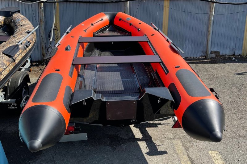 Лодка РИБ навигатор 450r