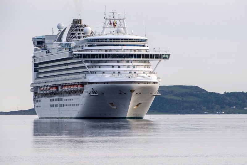 One magnificence ship