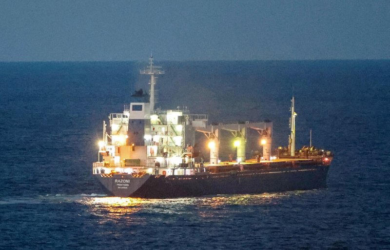 Корабли с зерном в черном море