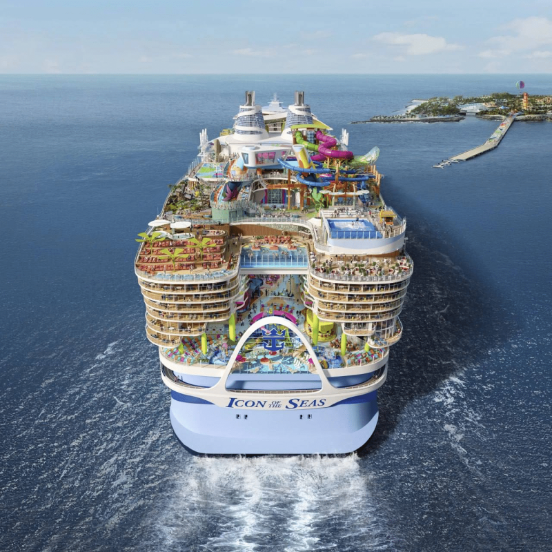 Круизный лайнер icon of the Seas