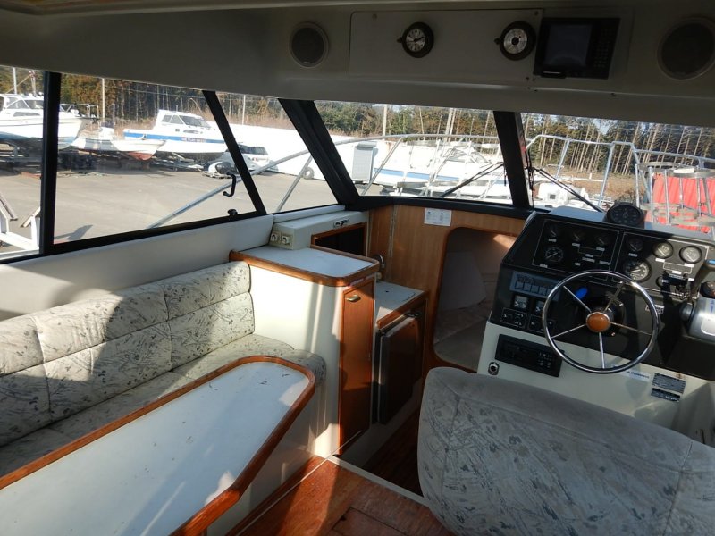 Yamaha PC 27 каюта