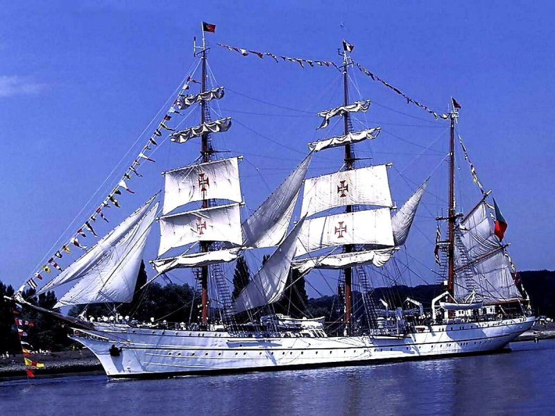 Разные красивые корабли
