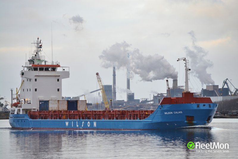 Wilson Thames Vessel