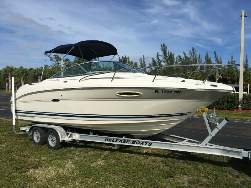 Катер Sea ray 225