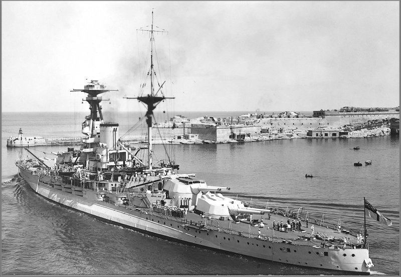 Британский линкор HMS Royal Oak