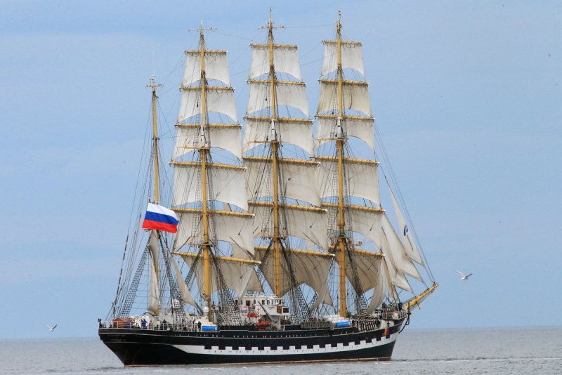 Барк Крузенштерн и Седов