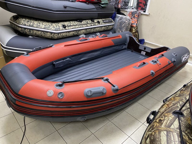 Лодка риф 380 Тритон