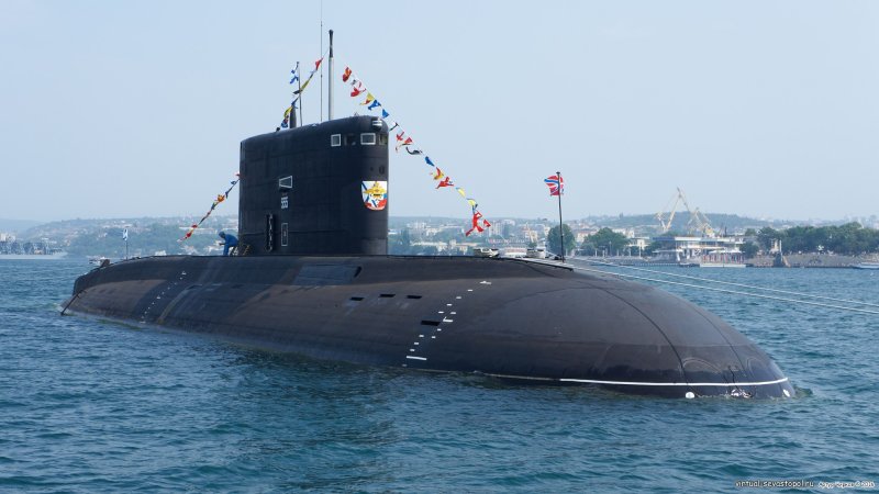 Российская подводная лодка «Новороссийск»