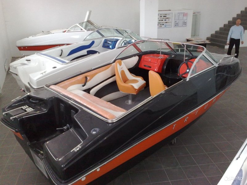 Катер Triumph 6 метров