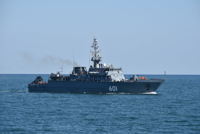 12700 Тральщик Камчатка