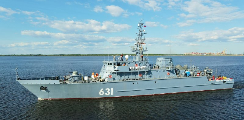 Тральщиков 12700 Георгий Курбатов