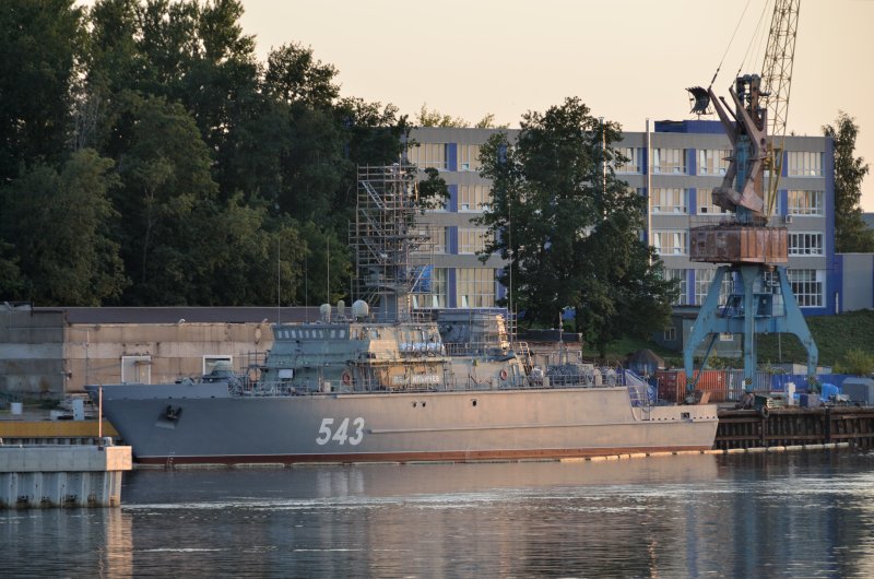 Морской тральщик Петр Ильичев