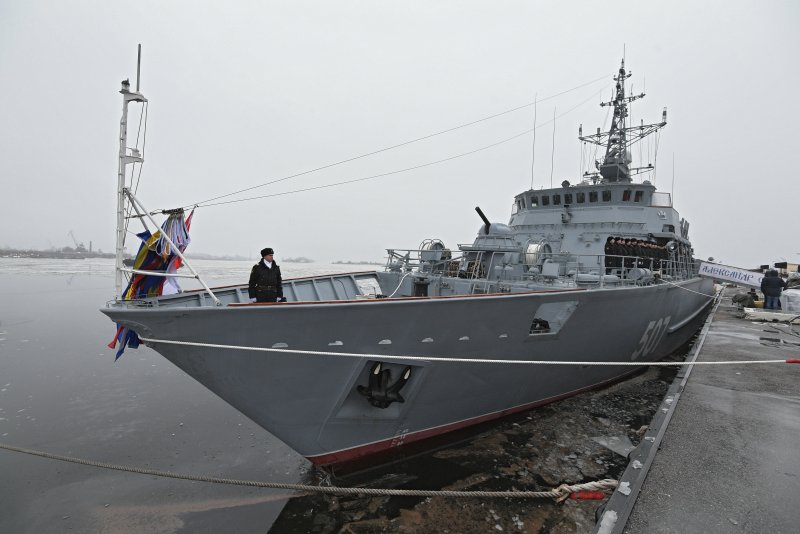 Морской тральщик Александр Обухов проекта 12700