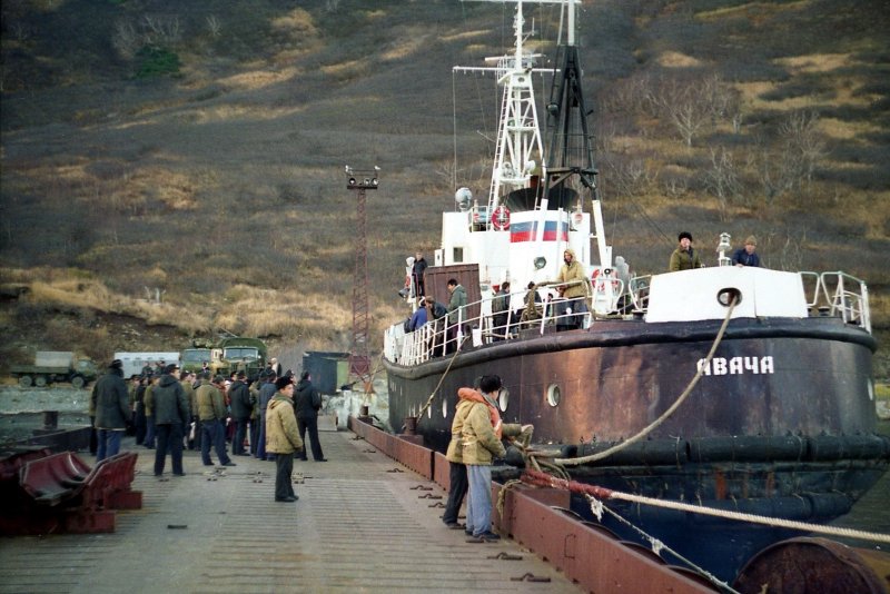 Авача рыболовное судно